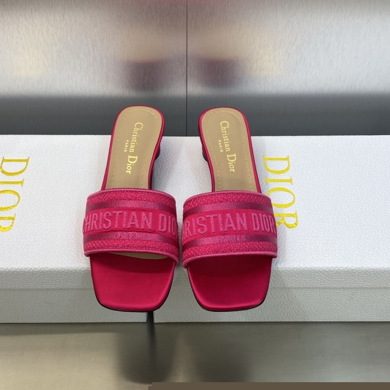 ch**an D*or slippers